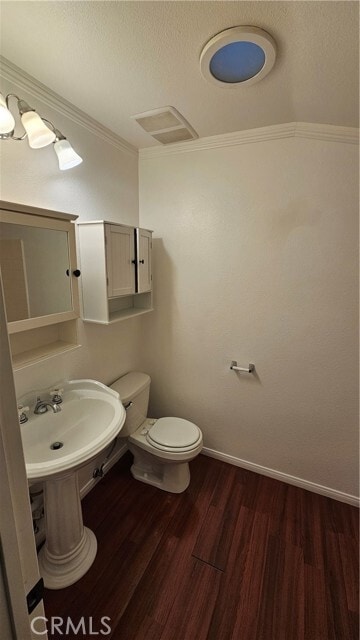 Building Photo - 141 W Pleasant View Ave