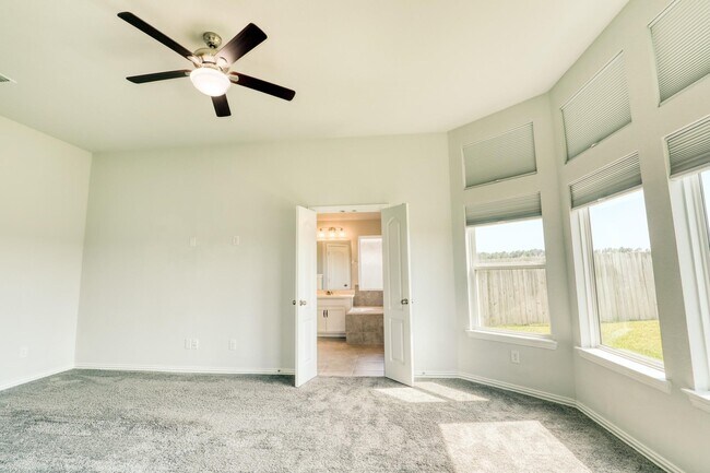 Building Photo - 6647 Northchester Dr