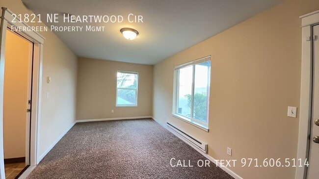 Building Photo - 21821 NE Heartwood Cir
