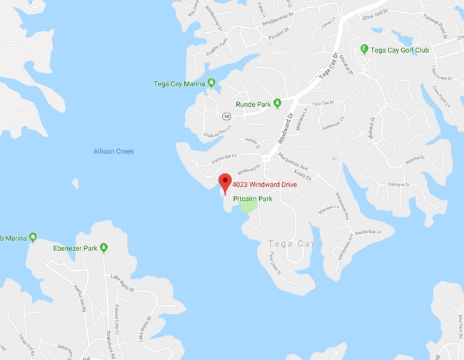 Building Photo - Enjoy Lakefront Luxury Year Round! $250 Off First Full Month's Rent!