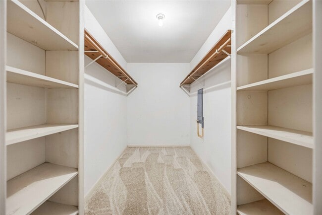 Building Photo - 2210 County Rd 769B