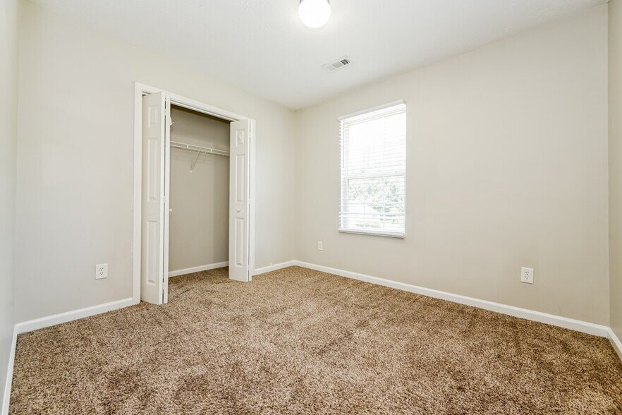 Building Photo - 245 Whistle Way