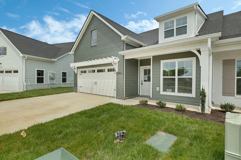 Building Photo - 2052 Grace Johns Cir