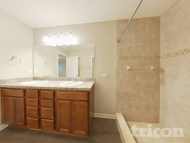 Building Photo - 6926 Monica Ct