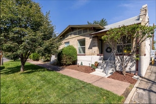 Building Photo - 1217 E 26th Ave