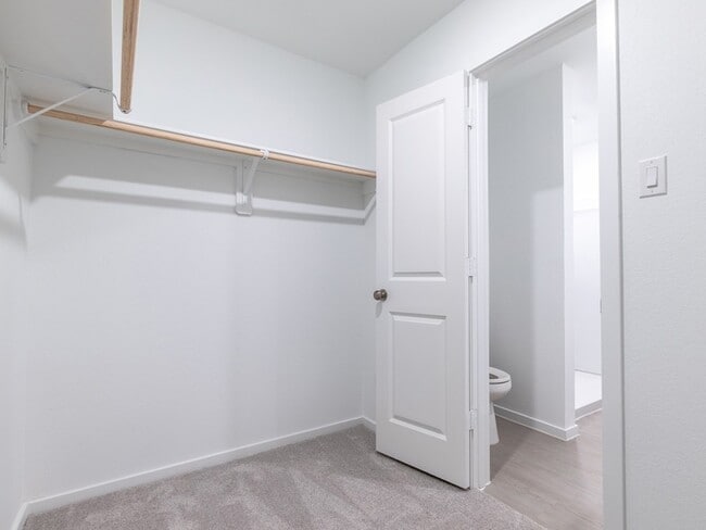 Building Photo - 31406 Pratola Serra Cir