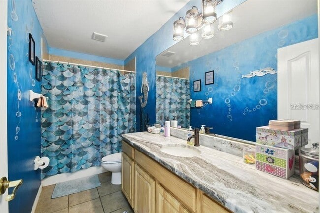 Building Photo - 199 Pine St