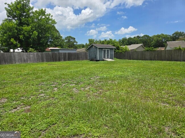 Building Photo - 1740 Point Peter Rd