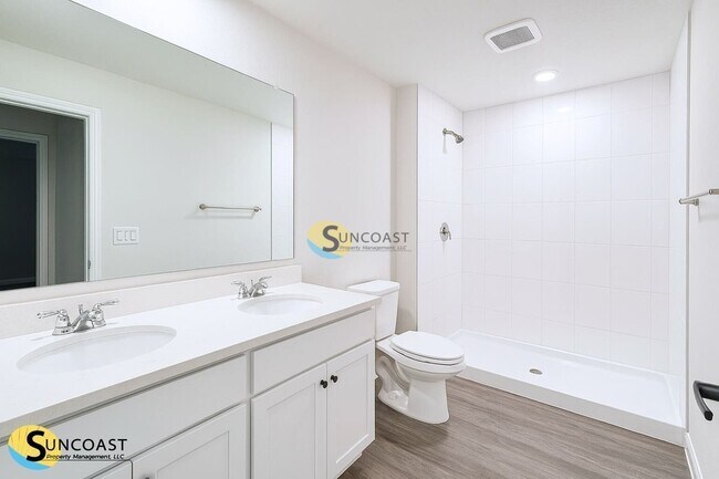 Building Photo - 36 Pine Haven Dr