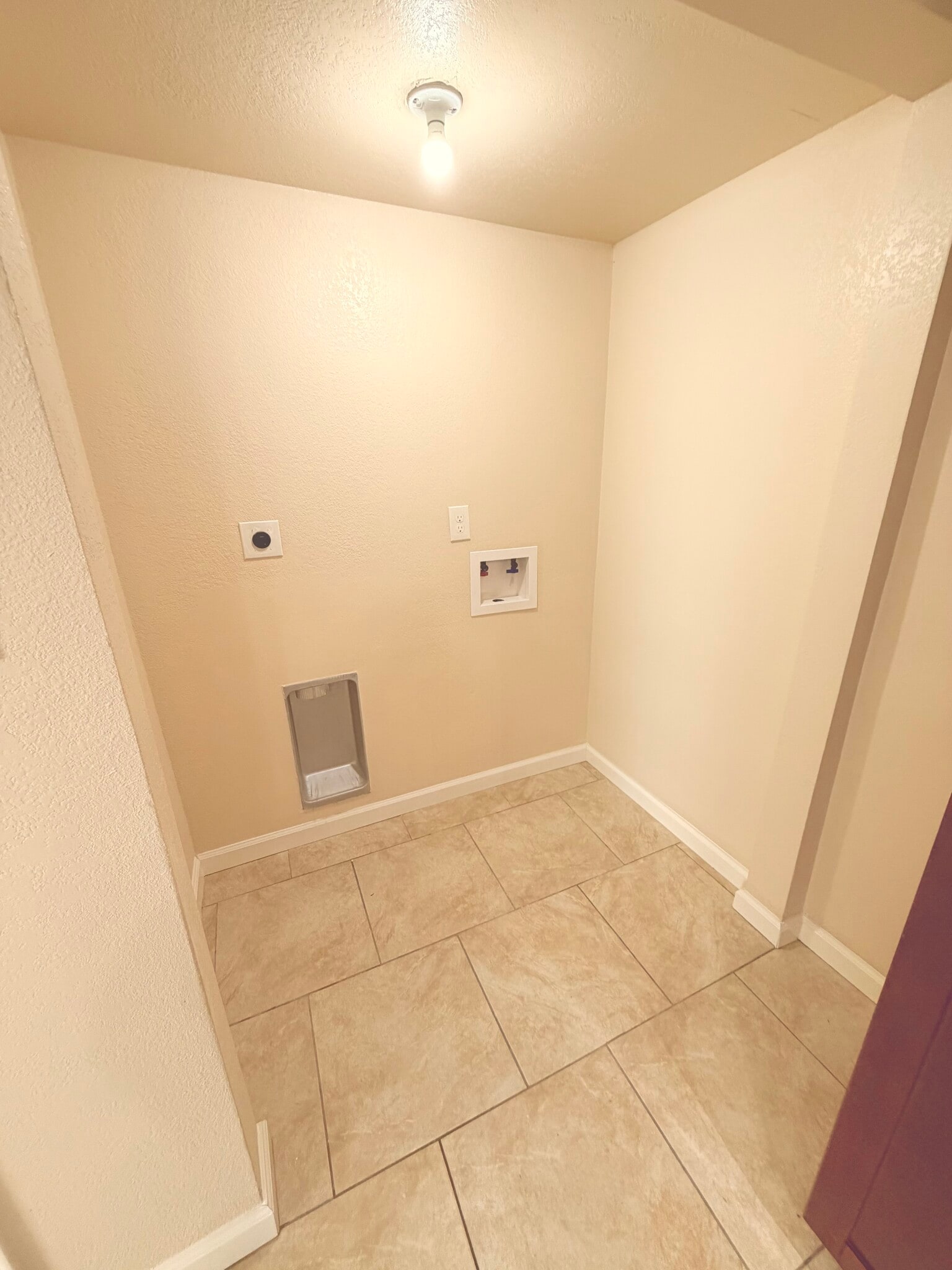 Building Photo - 12328 Ormandy St