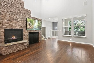 Building Photo - 84 Meridian Dr