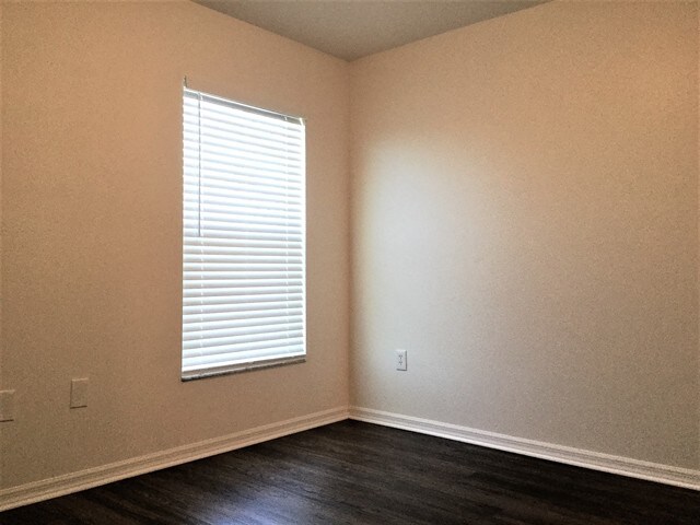 Building Photo - 3319 Benson Park Blvd