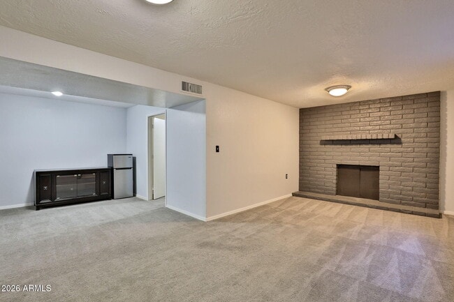 Building Photo - 1355 E McLellan Rd