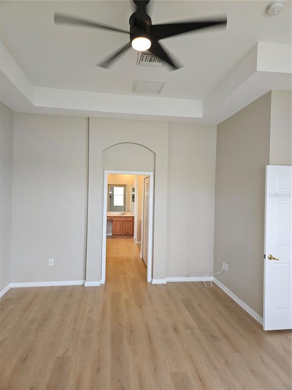 Building Photo - 2010 Tarragon Ln