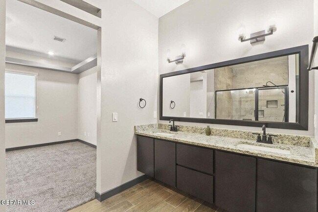 Building Photo - 12312 Desert Palms Ave