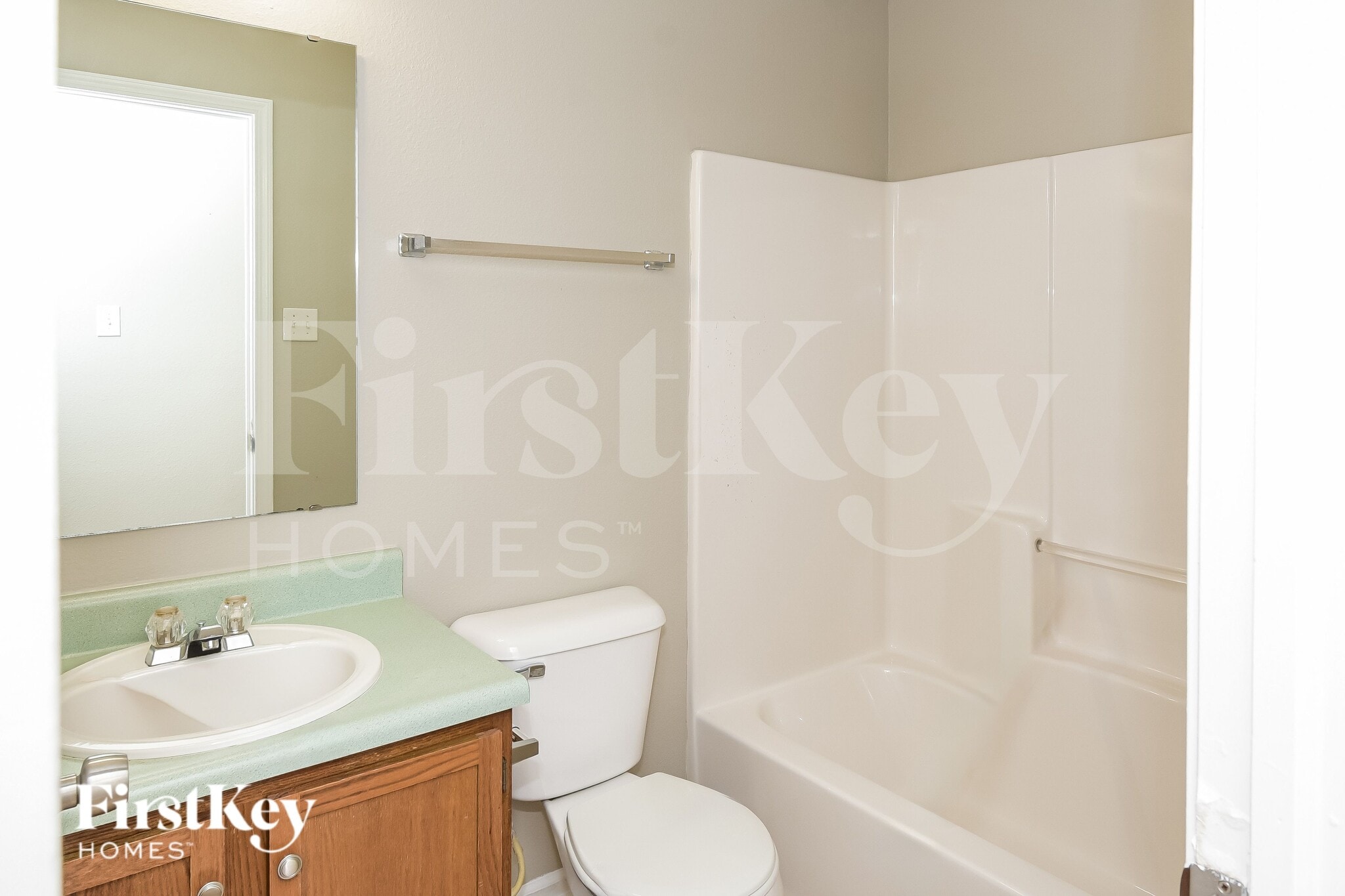 Building Photo - 6616 Kinnerton Dr