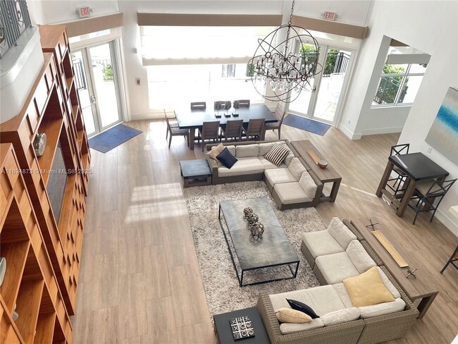 Building Photo - 3255 NE 184th St