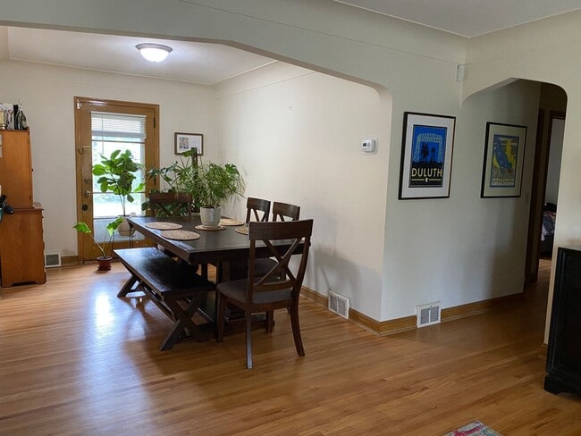 Building Photo - Charming NE Home w/ Two Car Garage