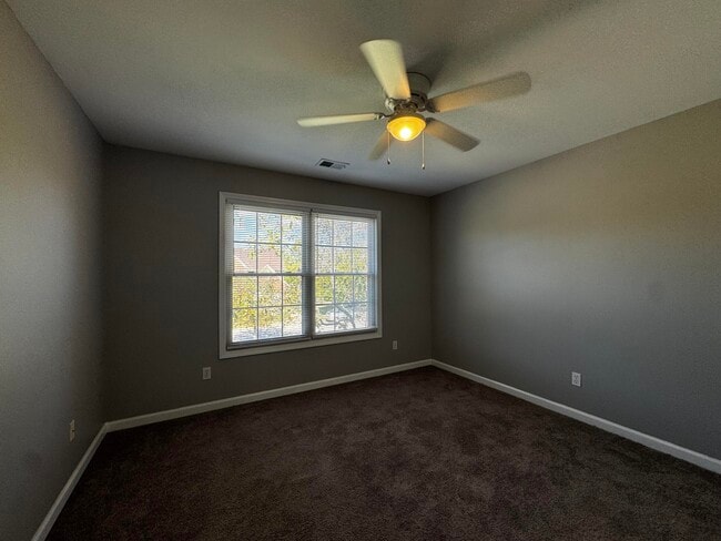 Building Photo - 2224 Wilmington Ln