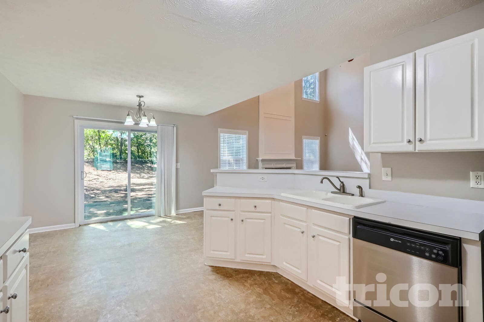 Building Photo - 79 Greenland Dr