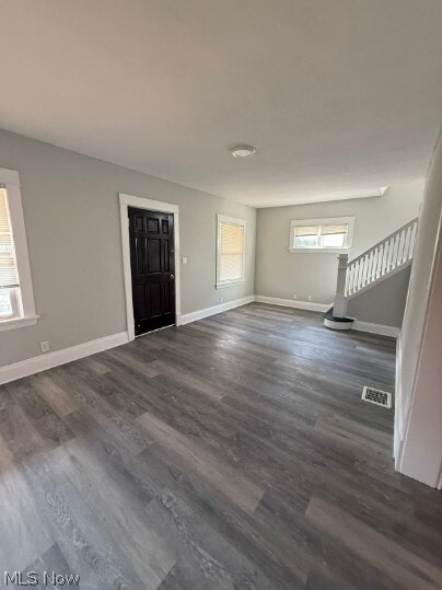 Building Photo - 1336 Thoreau Rd