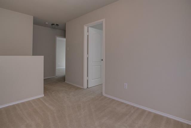 Building Photo - 552 Crystal Springs Dr