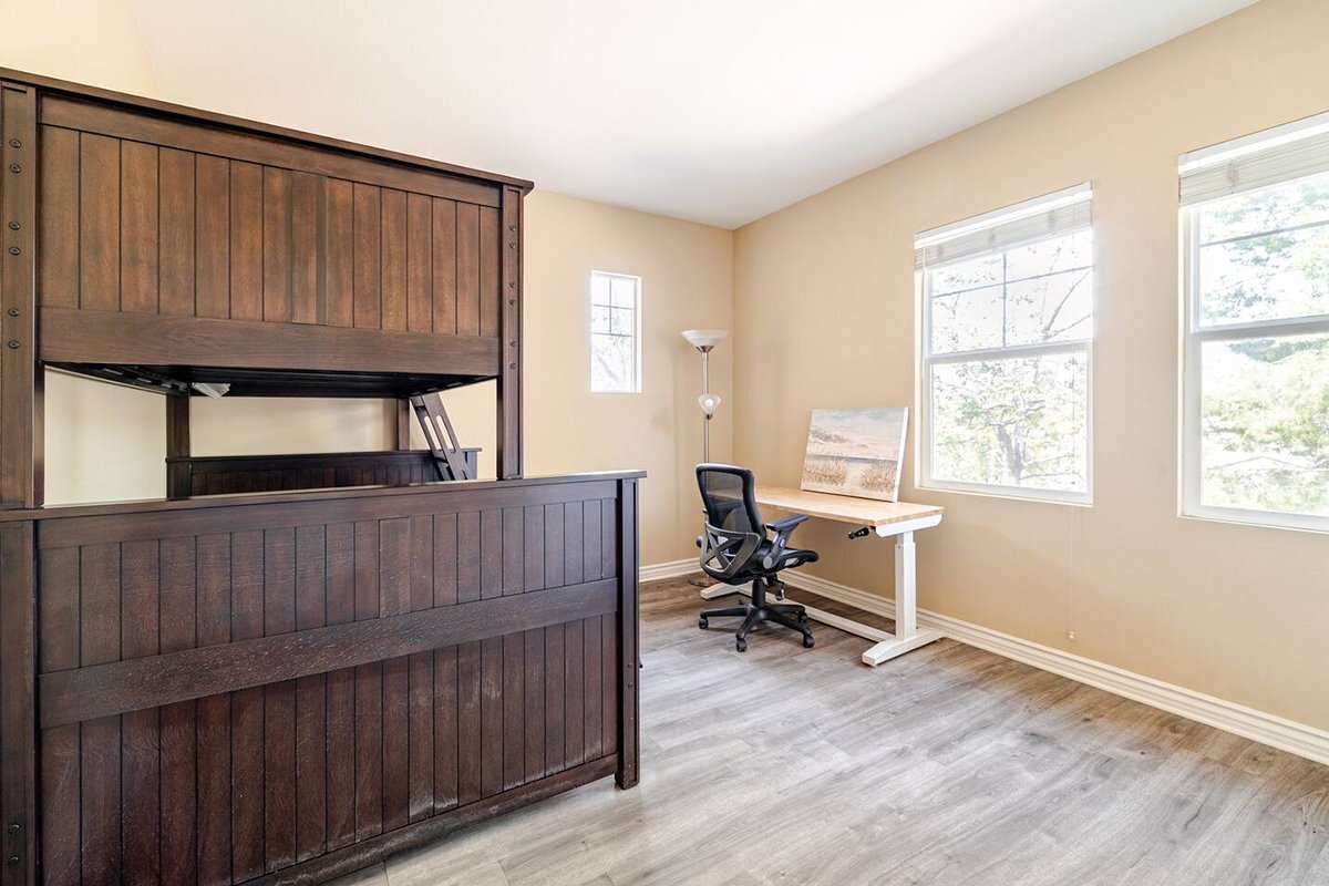 Building Photo - 2939 Hawks Pointe Dr