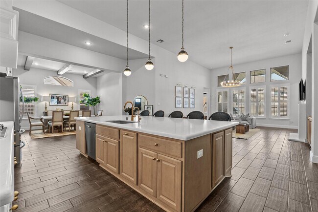 Building Photo - 1713 Waterlilly River Ln