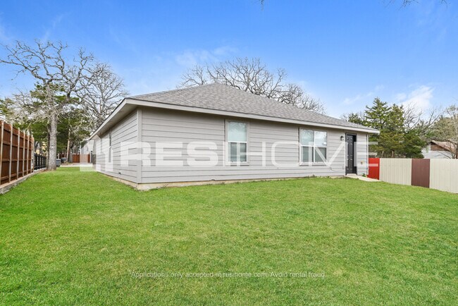 Building Photo - 12416 Fish Rd