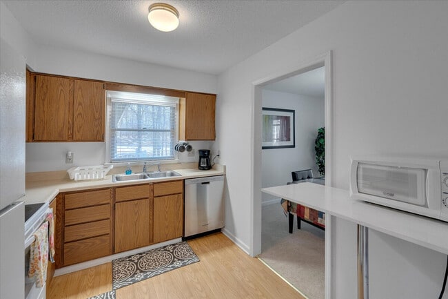 Building Photo - 4408 American Dr