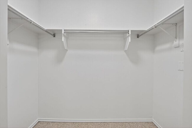 Building Photo - 4616 W Lovers Ln