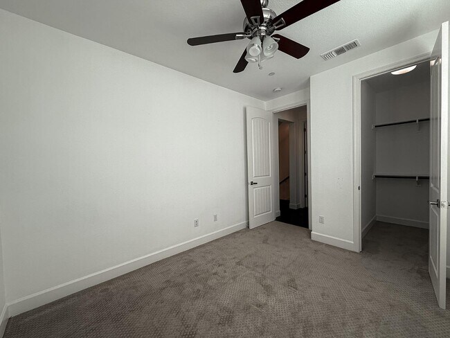 Building Photo - 4028 Freestone Pl