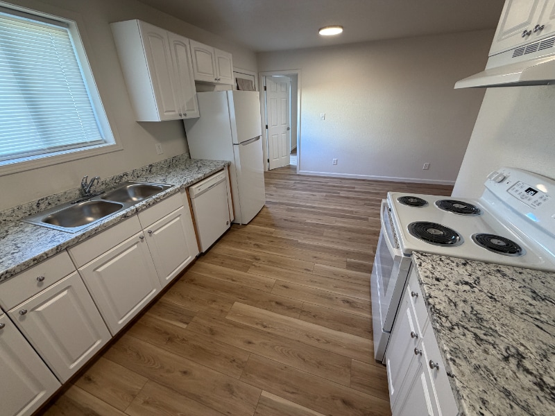 Building Photo - 1710 Challis Dr