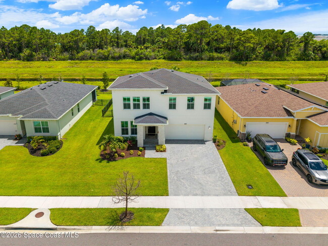Building Photo - 640 Veridian Cir NW