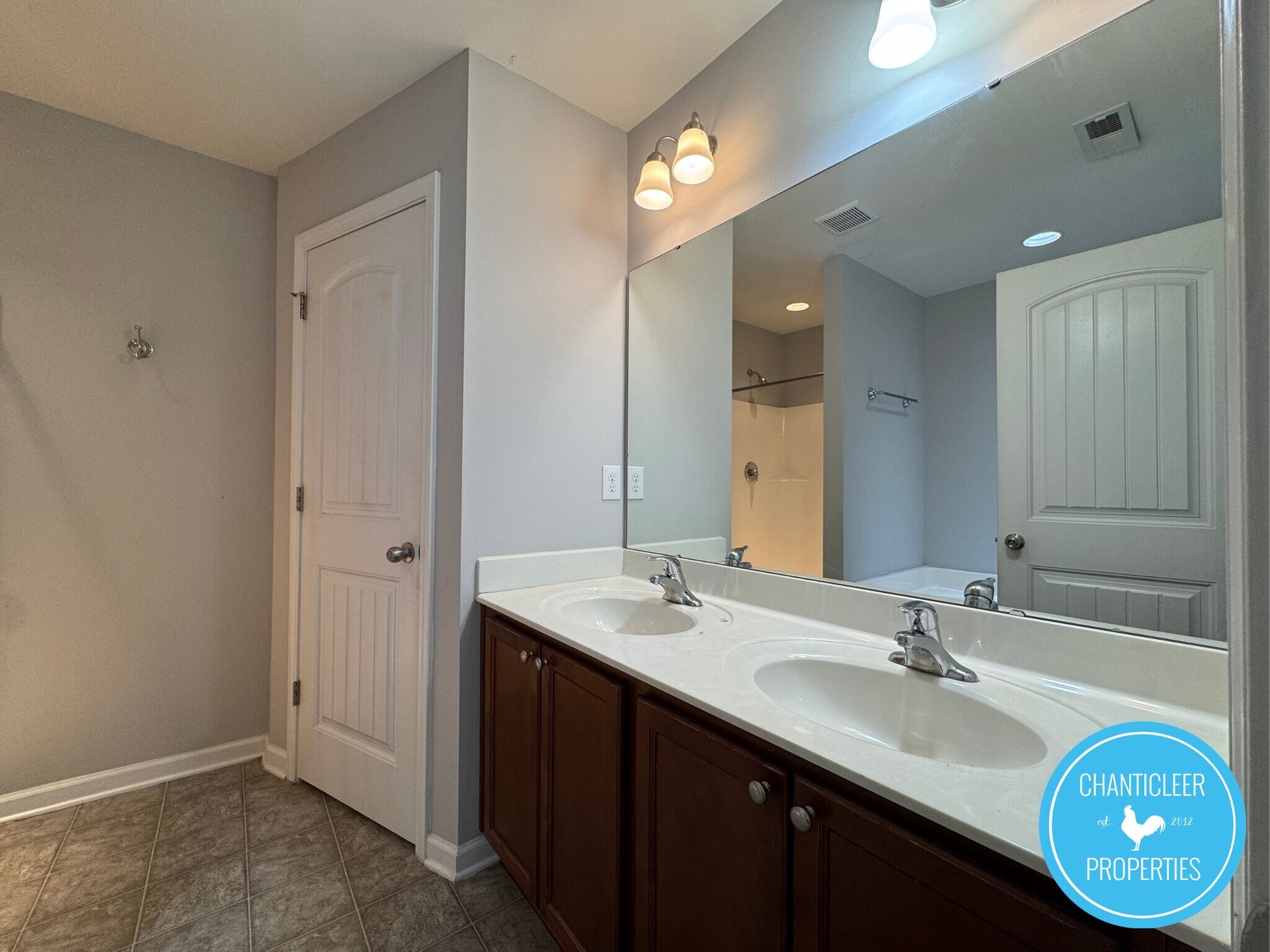 Building Photo - 307 Leighann Ridge Ln