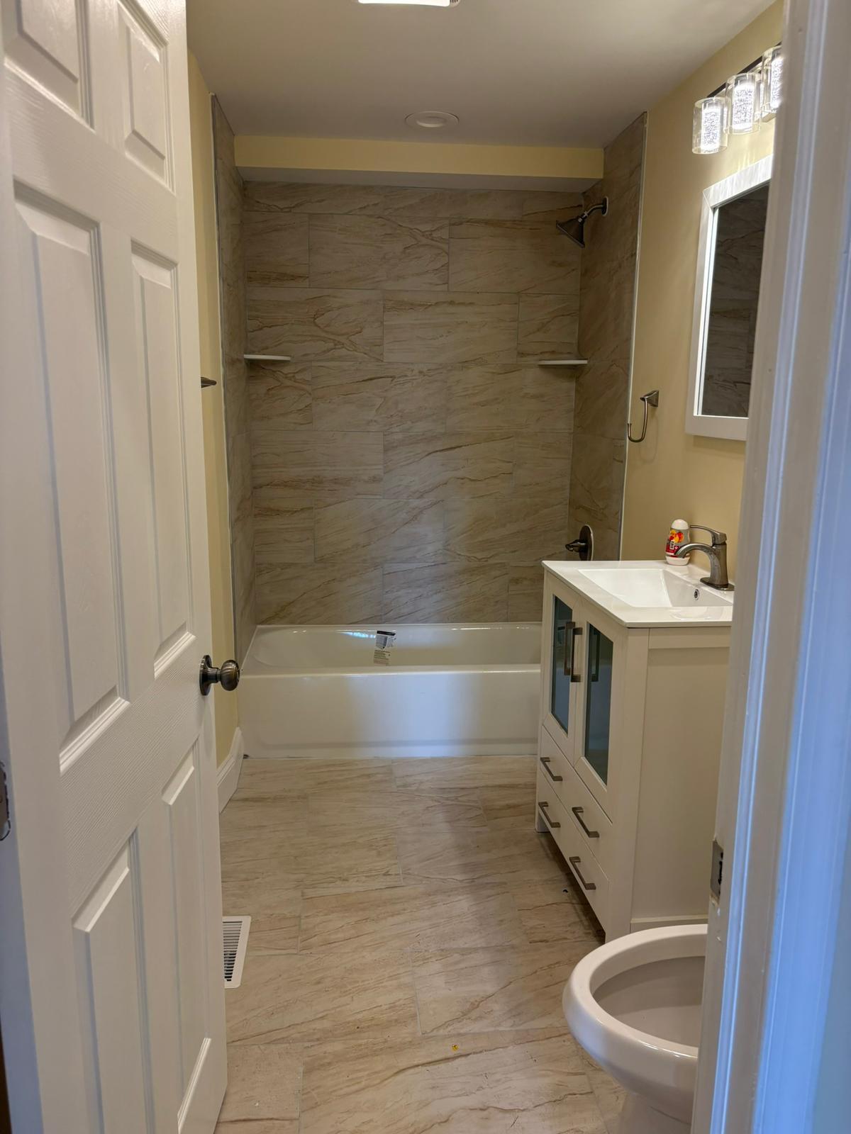 Building Photo - 1729 N Caroline St