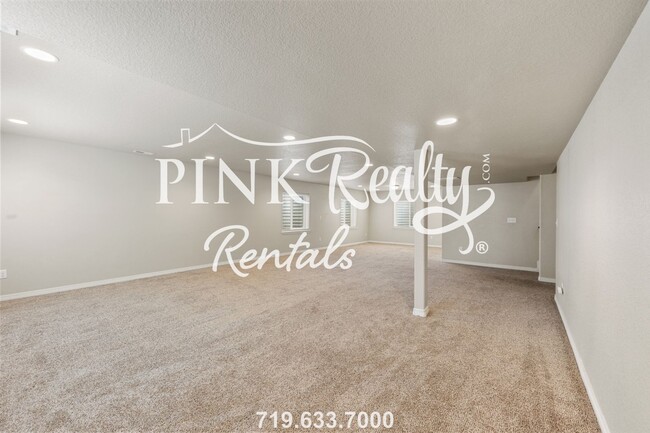 Building Photo - 7502 Araia Dr