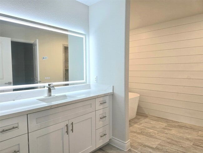 Building Photo - 12809 Andromeda Ct