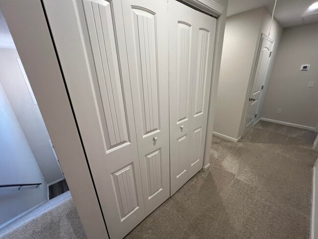 Building Photo - 4044 Thimbleberry Dr