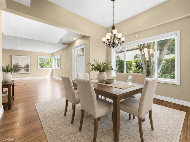 Building Photo - 31398 Isle Vista