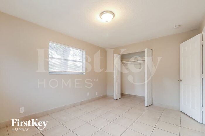Building Photo - 4180 NW 34th Way
