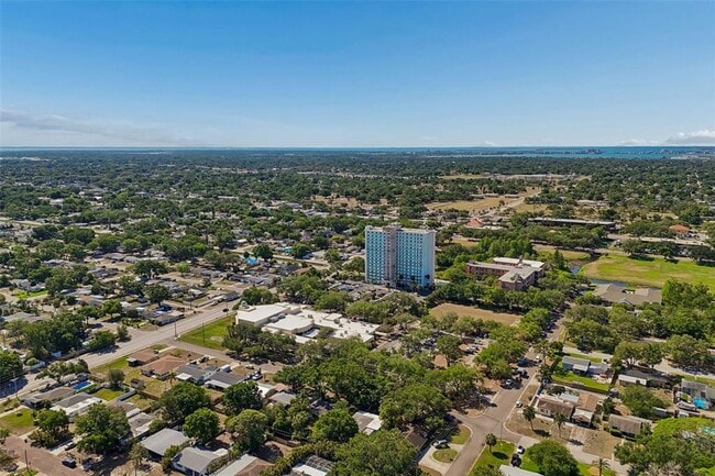 Building Photo - 5857 4th Ave N