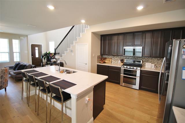 Building Photo - 3700 Banton St