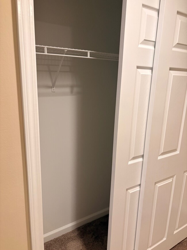 Building Photo - 10756 Central Ave