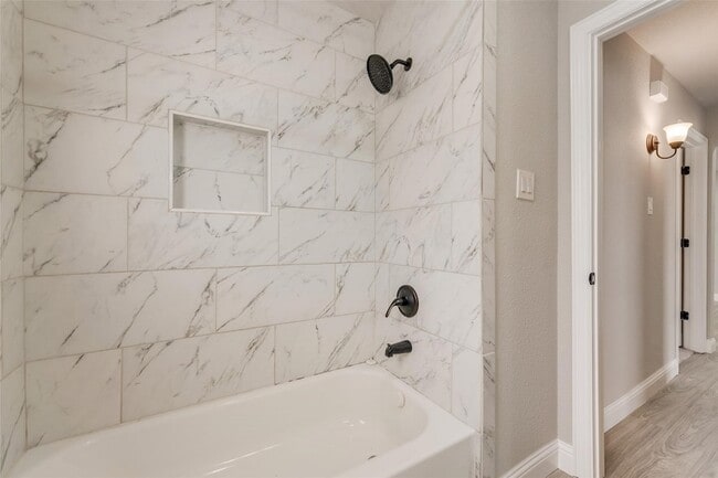 Building Photo - 4809 Jordan Park Dr