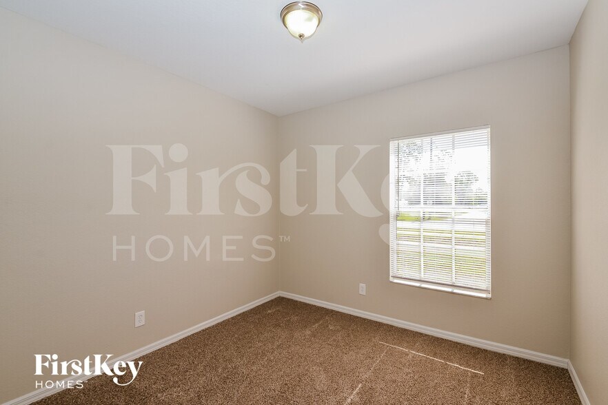 Building Photo - 1523 S Cranberry Blvd