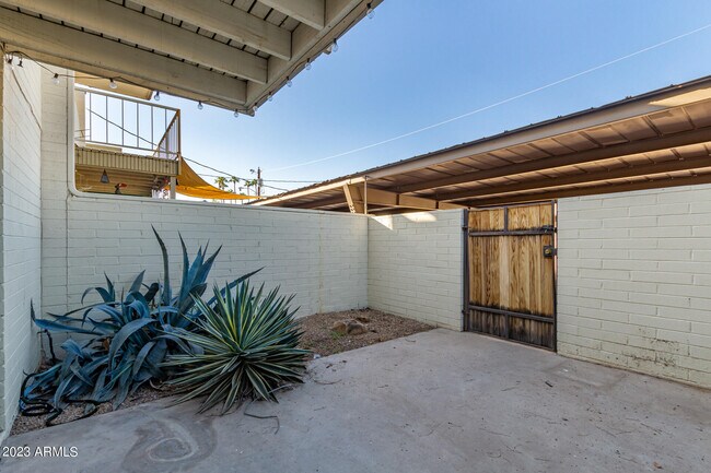 Building Photo - 7740 E Heatherbrae Ave