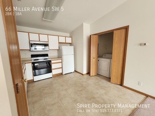Building Photo - Prairie Creek Condos 2 Bedroom units. Grea...