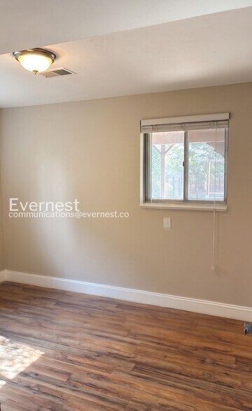 Building Photo - 1629 26th Ave Ct