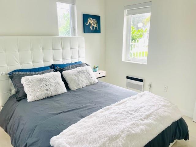 Building Photo - 1419 West Ave